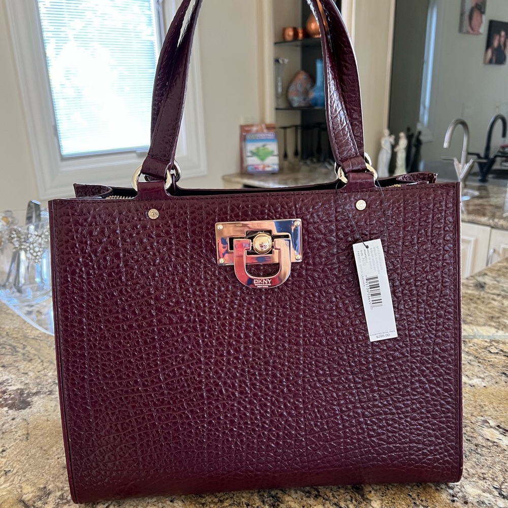 DNKY BAG// reduced price